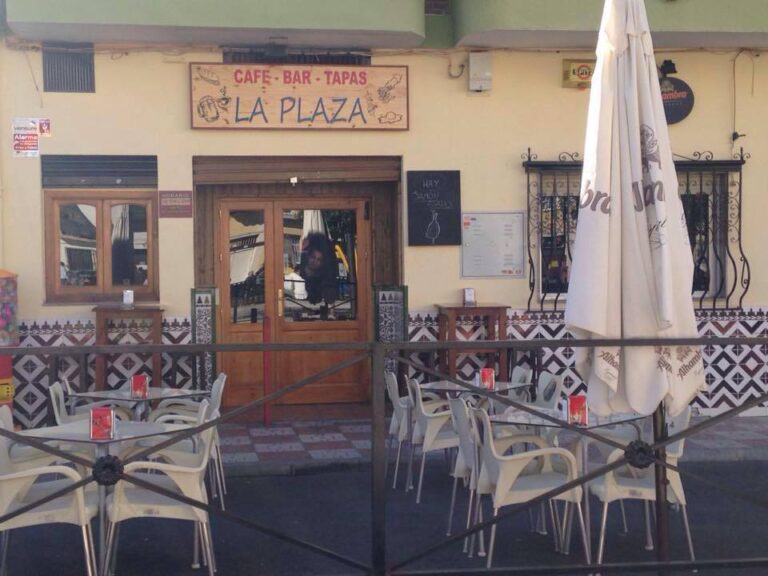 bar la plaza 2 768x576
