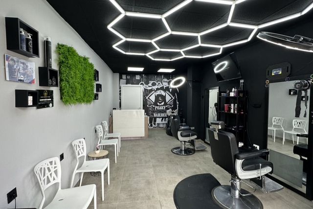peaky-barber-1